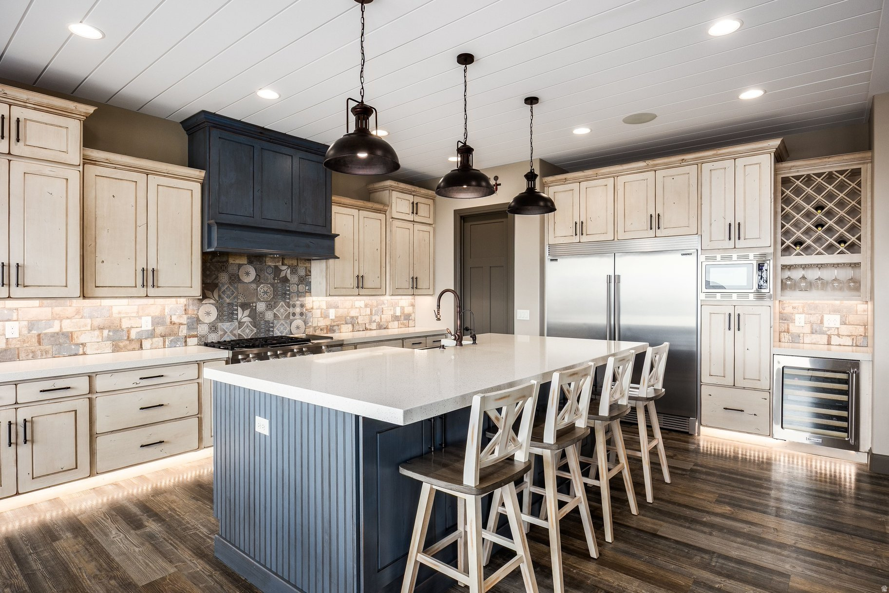 THE COVE @ HERRIMAN SPRINGS - Residential