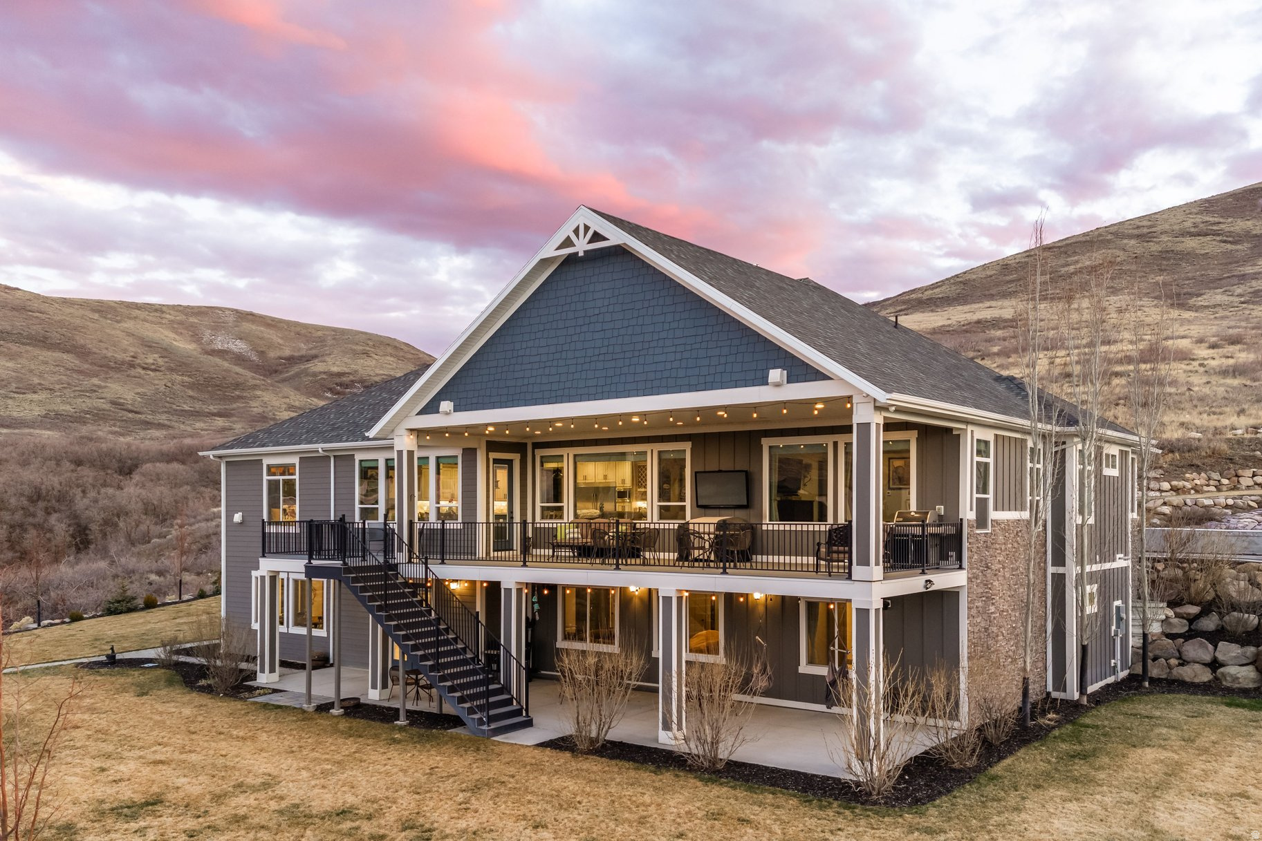 THE COVE @ HERRIMAN SPRINGS - Residential