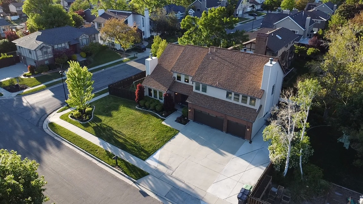 SUMMER MEADOWS - Residential