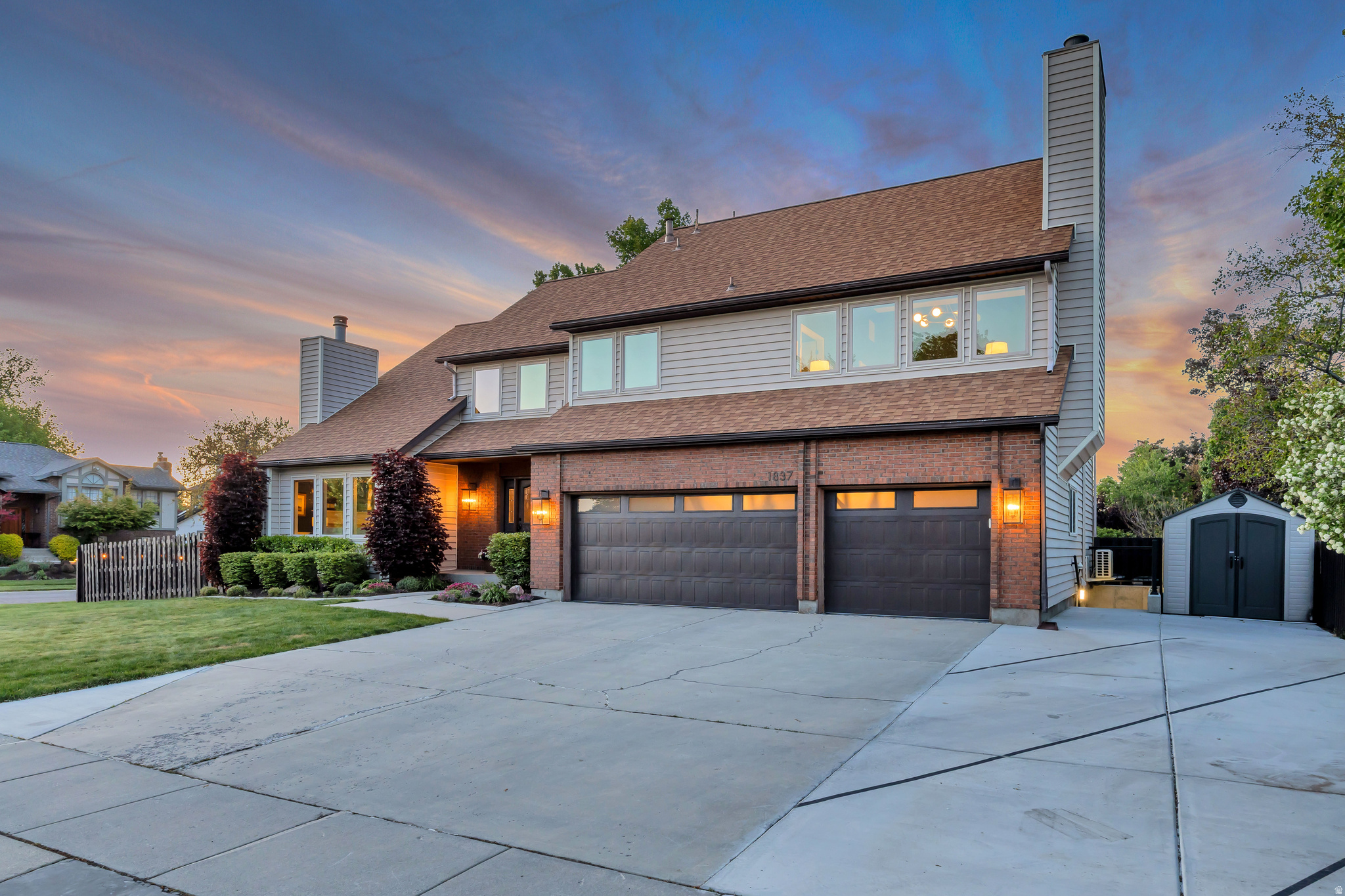 SUMMER MEADOWS - Residential