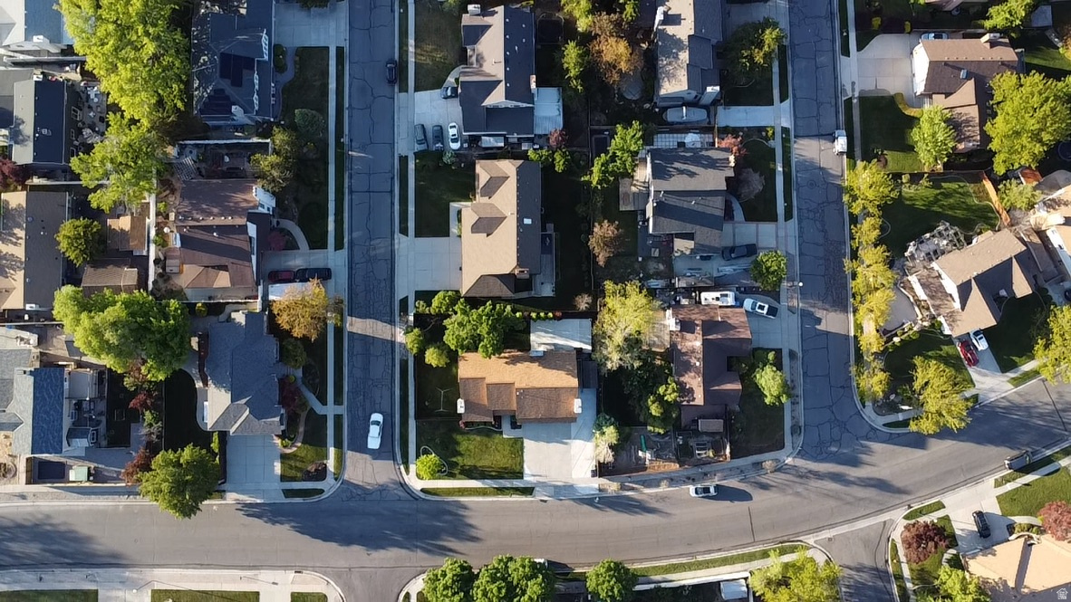 SUMMER MEADOWS - Residential