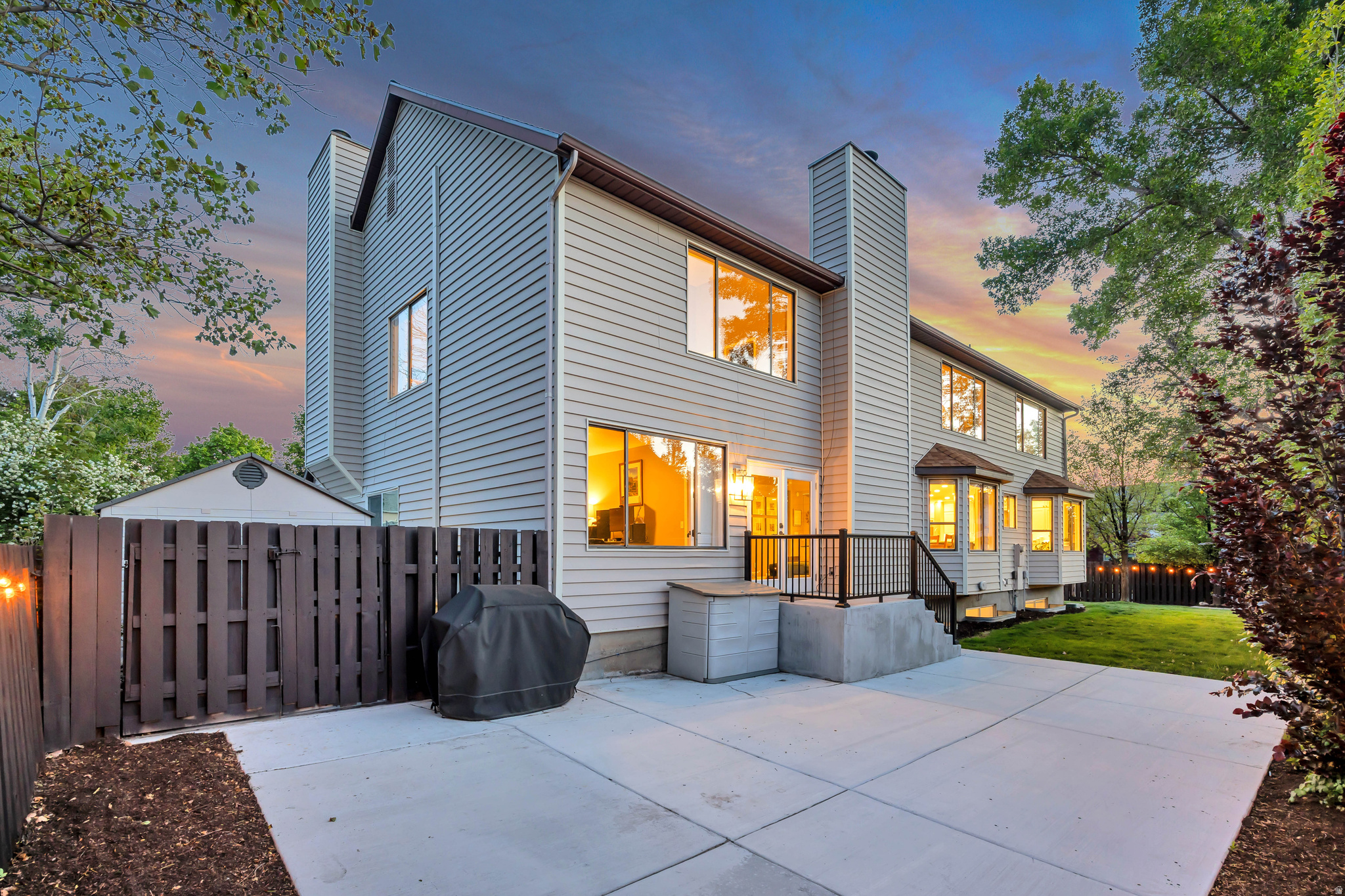 SUMMER MEADOWS - Residential