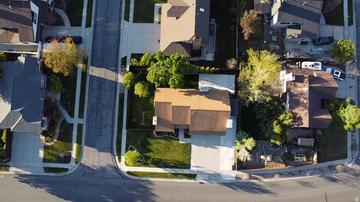 SUMMER MEADOWS - Residential