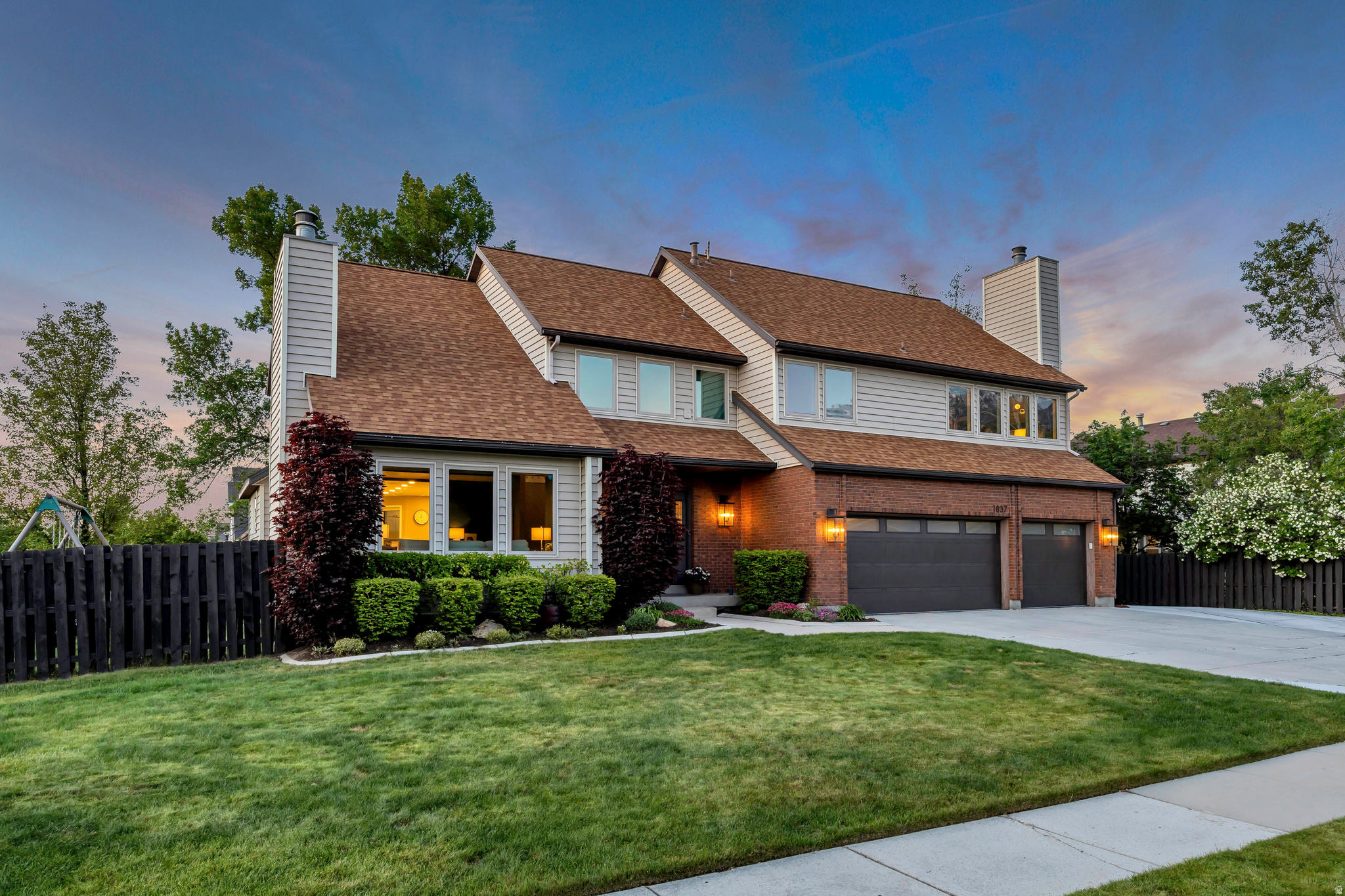 SUMMER MEADOWS - Residential
