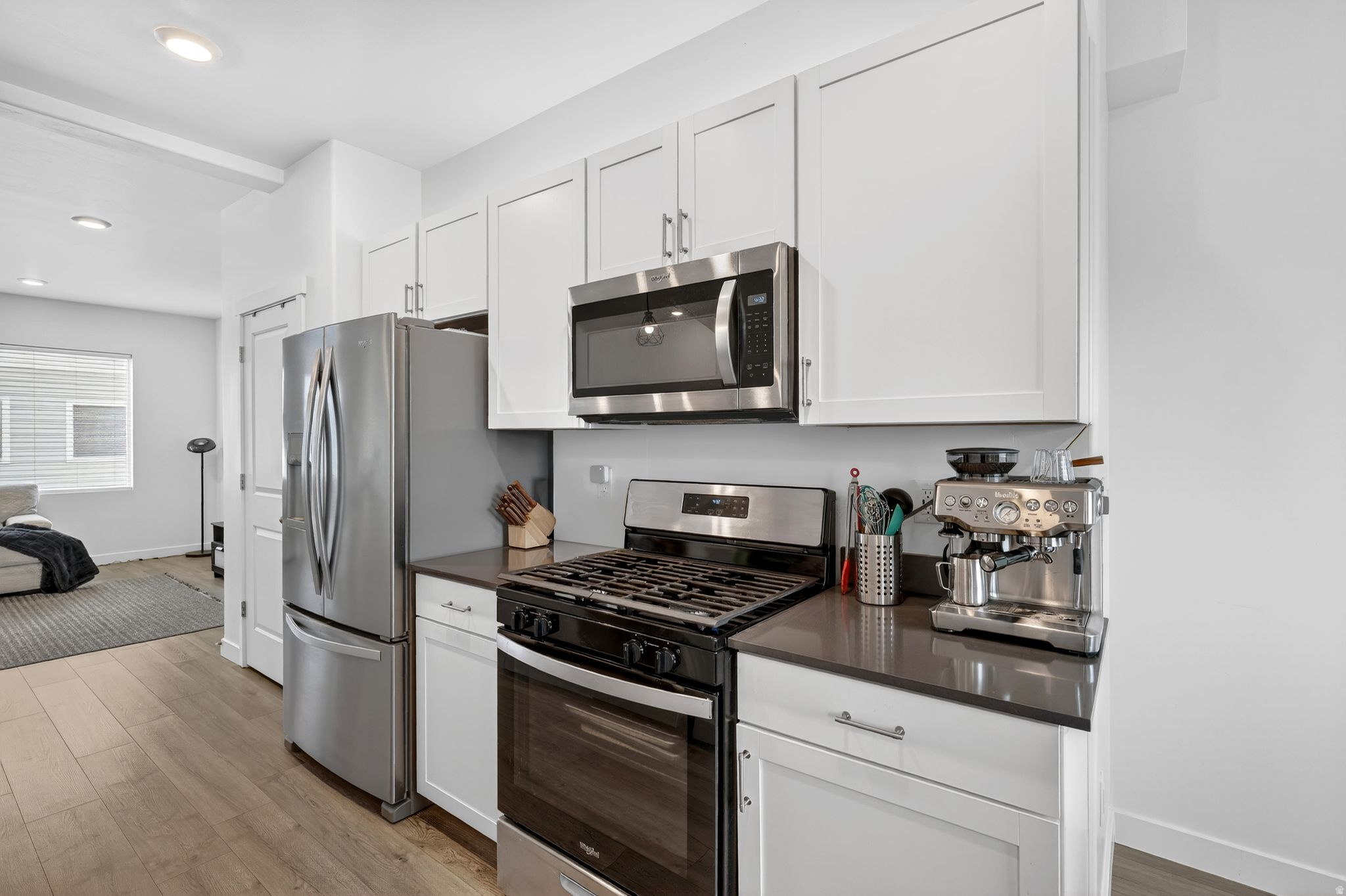 EAGLE POINT - Residential