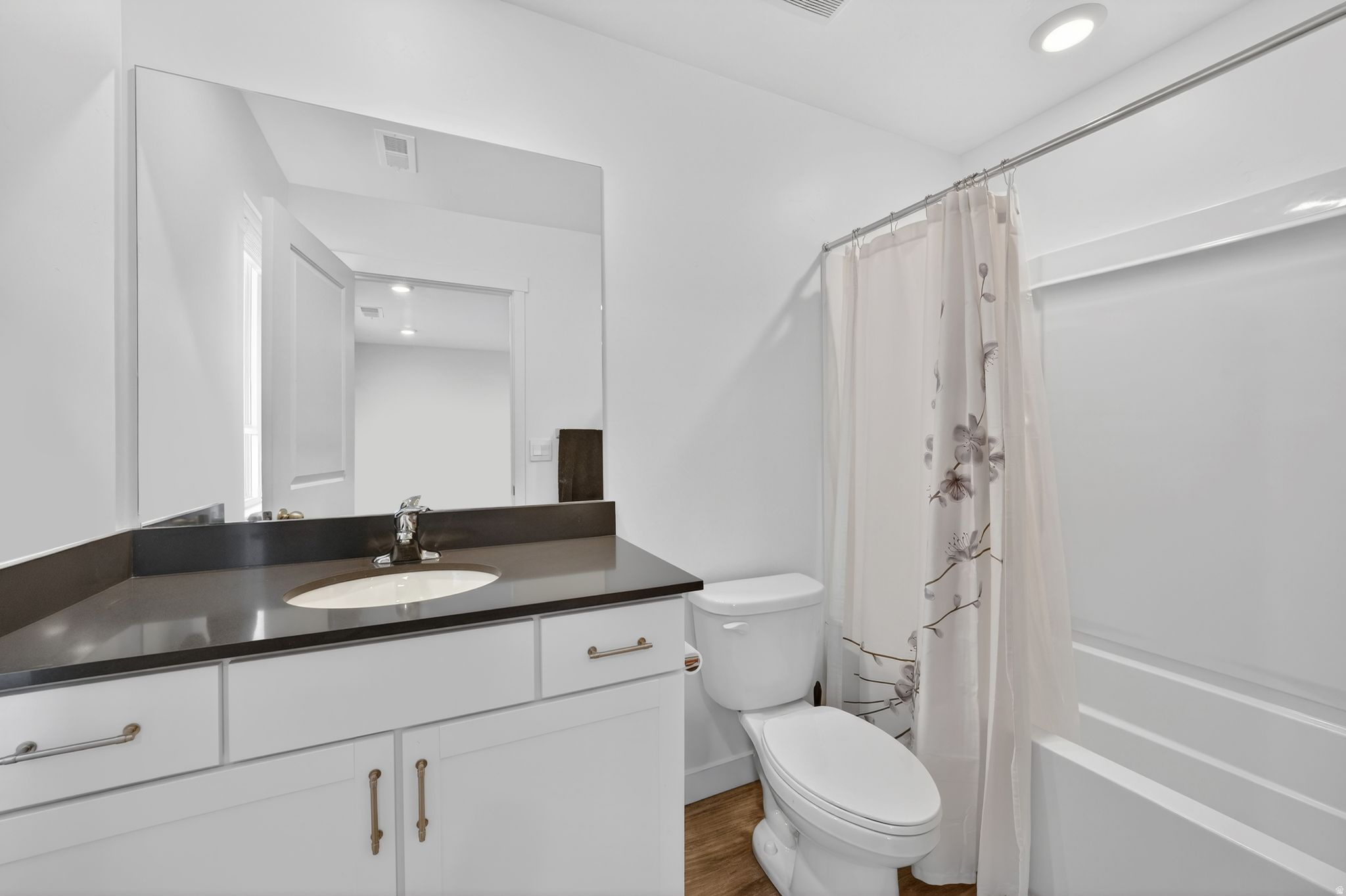 EAGLE POINT - Residential