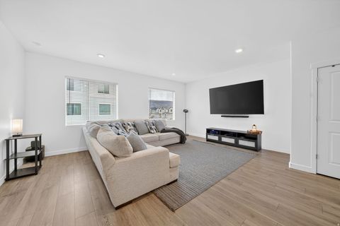 Tiny photo for 3965 N AGGIE DR, Eagle Mountain, UT 84005 (MLS # 2147297)