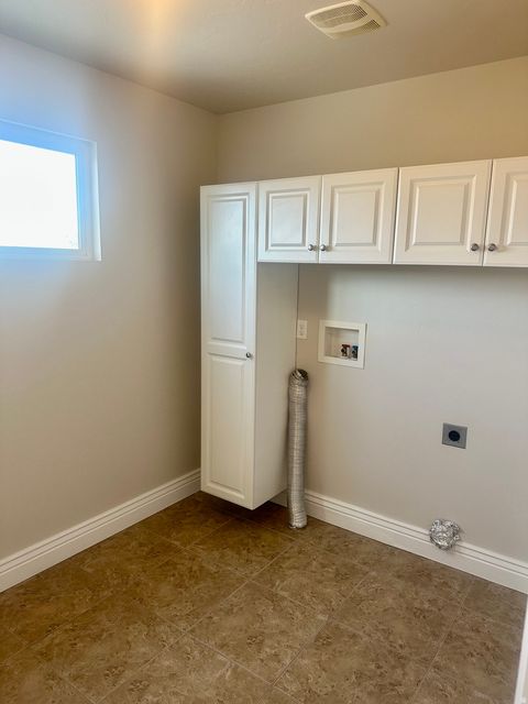 Tiny photo for 10988 S GREENVALE CT W, South Jordan, UT 84009 (MLS # 2122833)