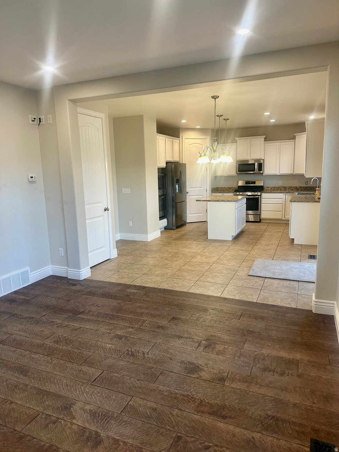 JORDAN HEIGHTS - Residential