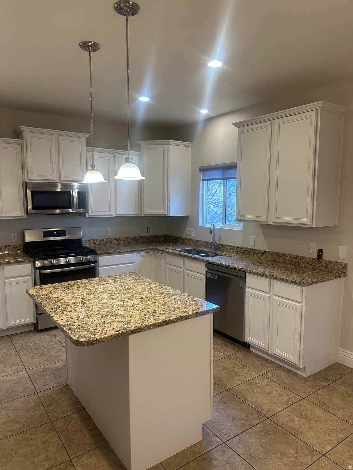 JORDAN HEIGHTS - Residential