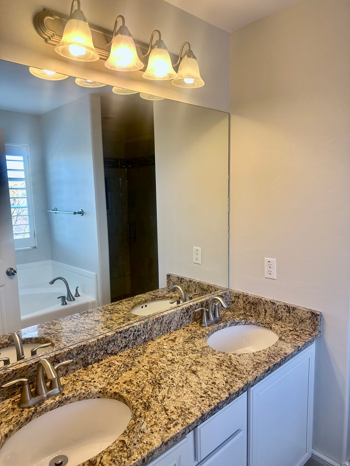 JORDAN HEIGHTS - Residential