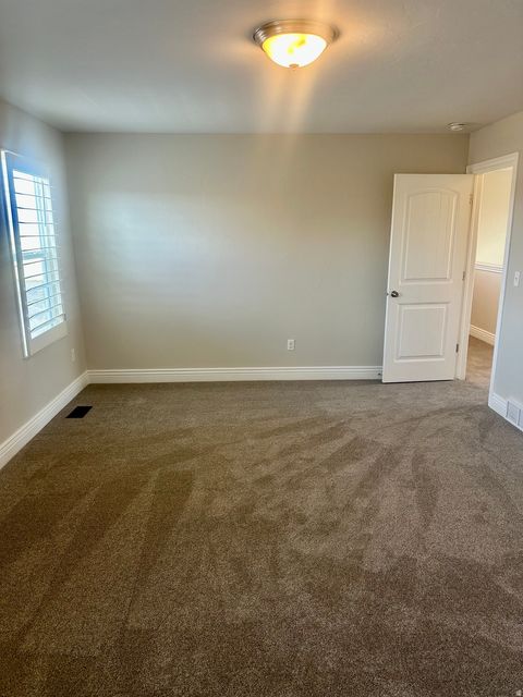 Tiny photo for 10988 S GREENVALE CT W, South Jordan, UT 84009 (MLS # 2122833)