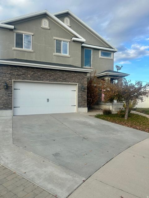 Tiny photo for 10988 S GREENVALE CT W, South Jordan, UT 84009 (MLS # 2122833)