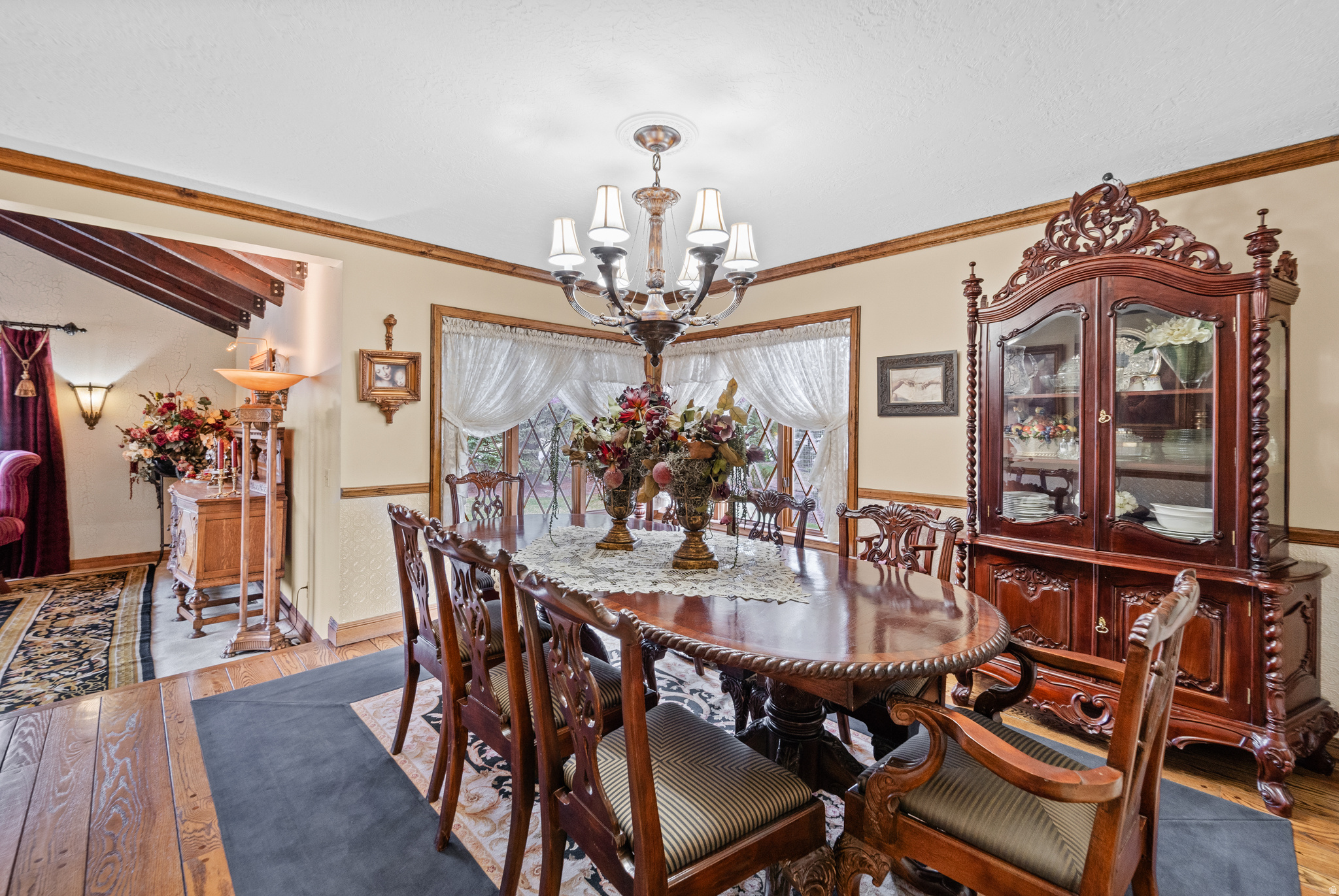 HIDDEN OAKS - Residential