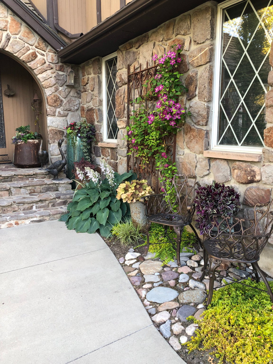 HIDDEN OAKS - Residential