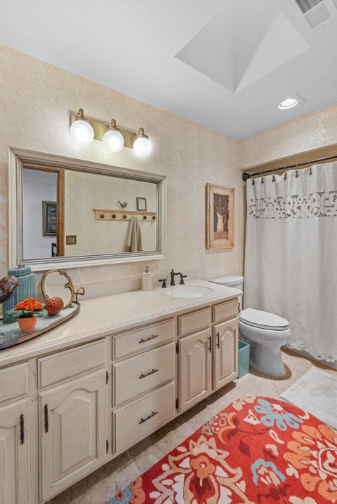 Tiny photo for 5105 W OLD OAK LN N, Highland, UT 84003 (MLS # 2148998)