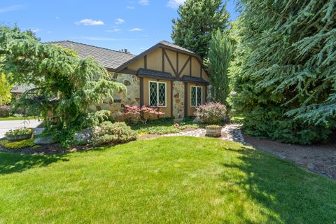 Tiny photo for 5105 W OLD OAK LN N, Highland, UT 84003 (MLS # 2148998)