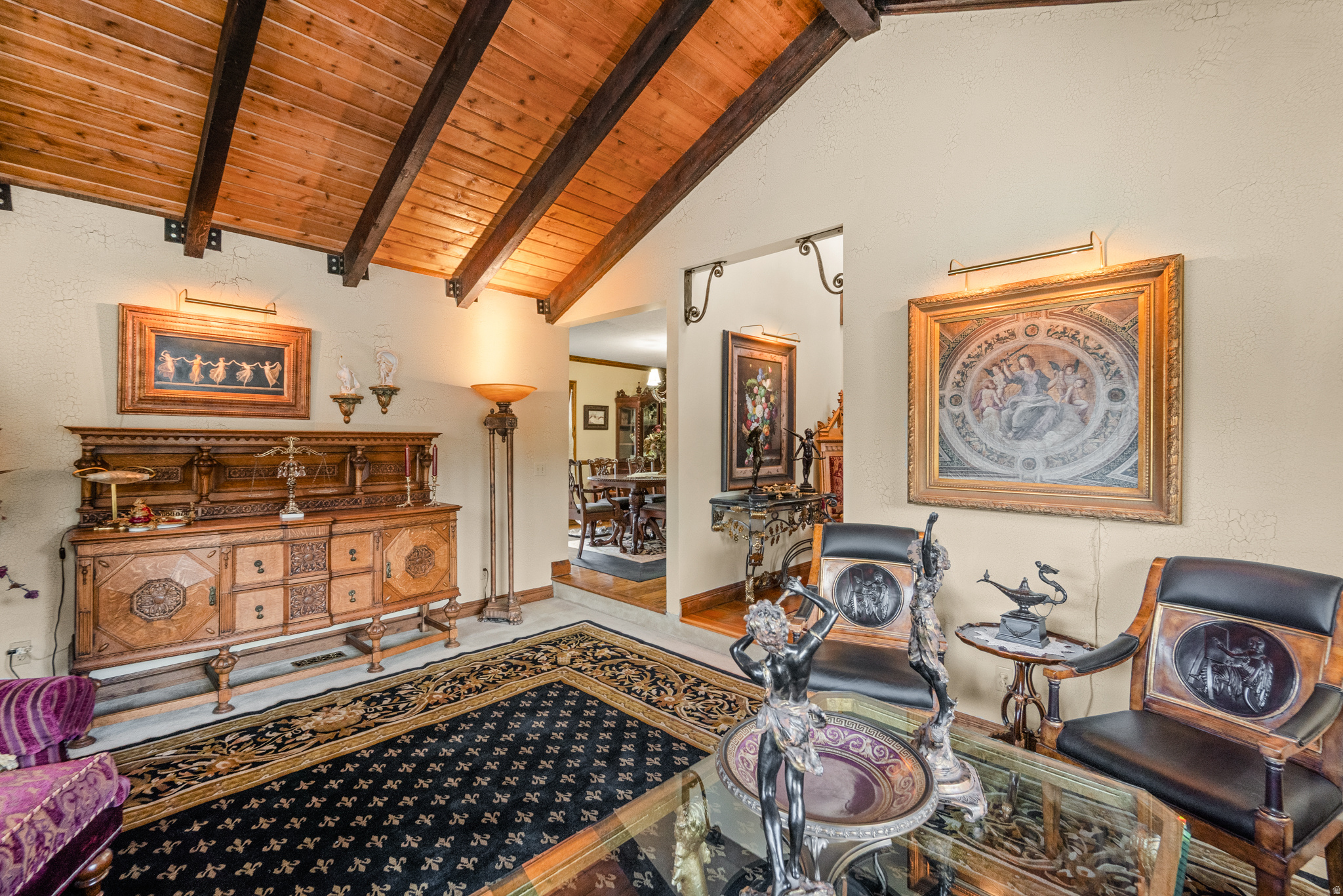 HIDDEN OAKS - Residential