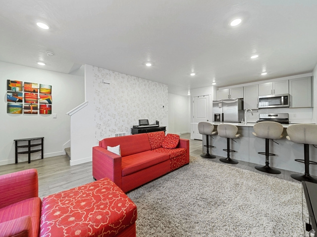 LITTLE VALLEY GATEWAY - Residential