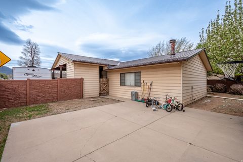 Tiny photo for 386 W ROSEWOOD CIR, Cedar City, UT 84721 (MLS # 2147274)