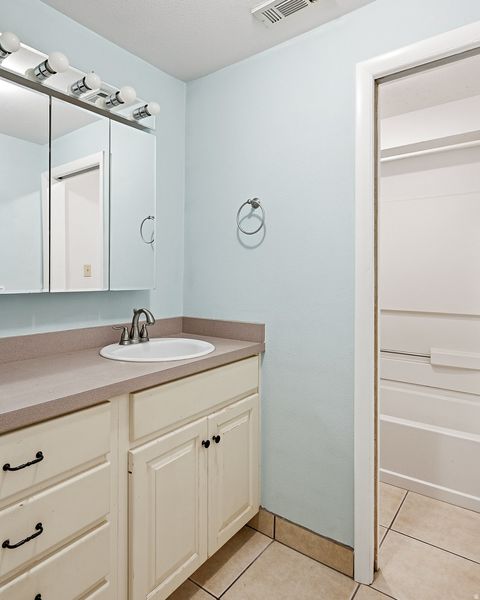 Tiny photo for 386 W ROSEWOOD CIR, Cedar City, UT 84721 (MLS # 2147274)