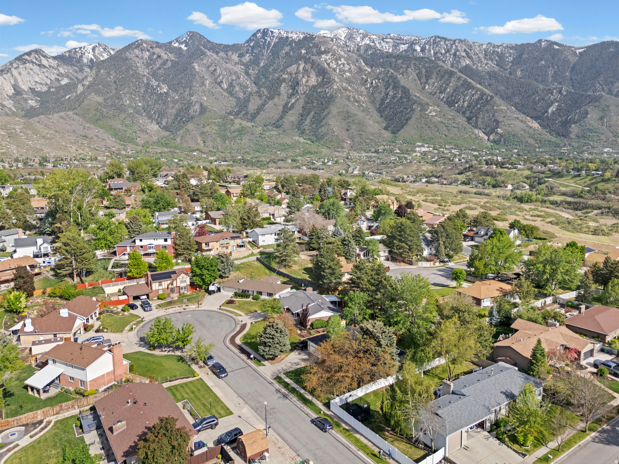 DIMPLE DELL VILLAGE - Residential
