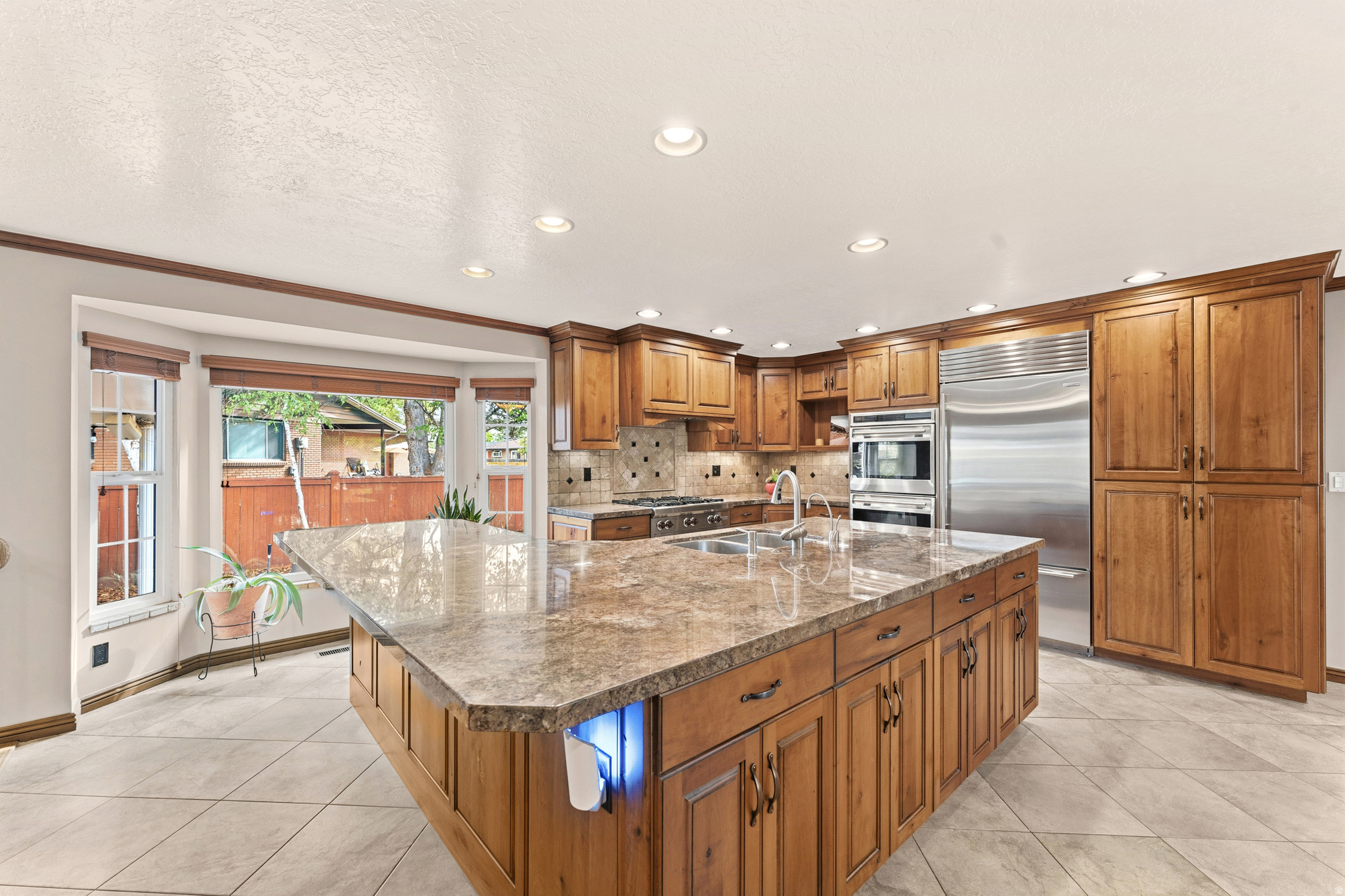 DIMPLE DELL VILLAGE - Residential