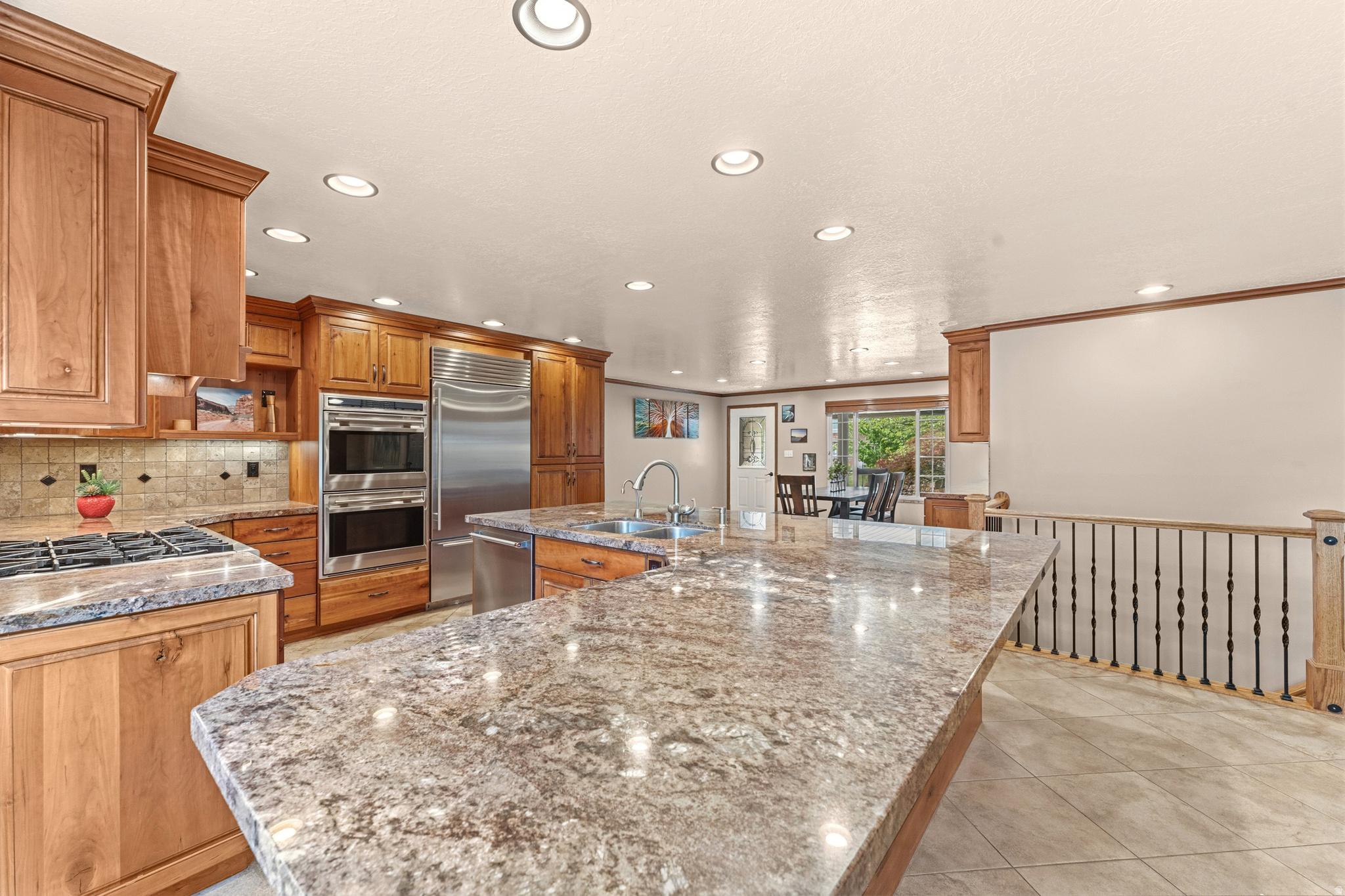 DIMPLE DELL VILLAGE - Residential