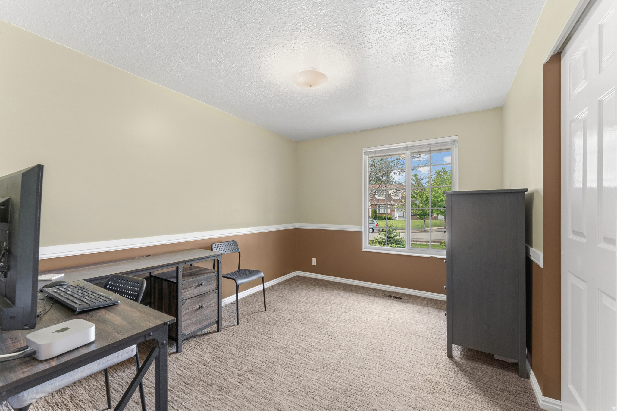 DIMPLE DELL VILLAGE - Residential