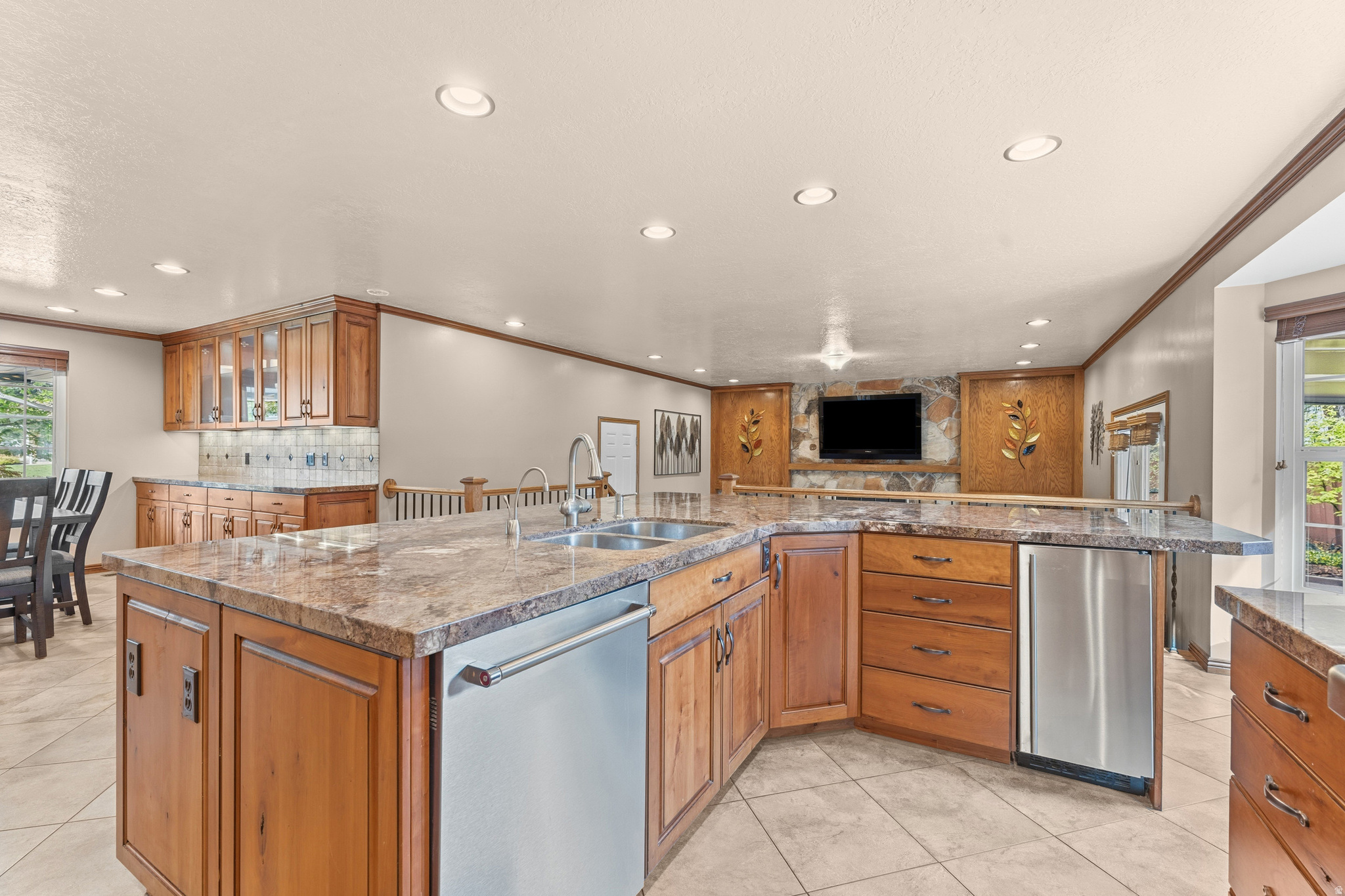 DIMPLE DELL VILLAGE - Residential