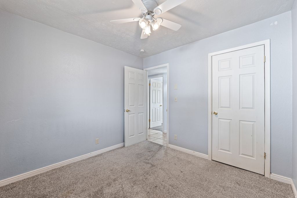 Photo of 250 N 200 W, Saint George, UT 84790 (MLS # 2152809)