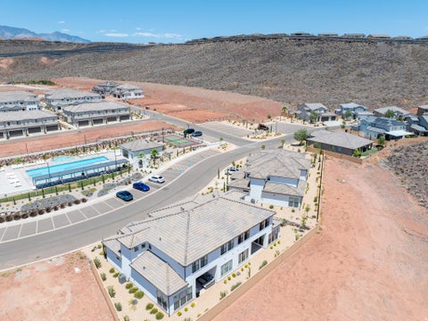 Tiny photo for 2292 E ARENA ROJA DR, Washington, UT 84780 (MLS # 2137402)