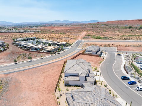 Tiny photo for 2292 E ARENA ROJA DR, Washington, UT 84780 (MLS # 2137402)