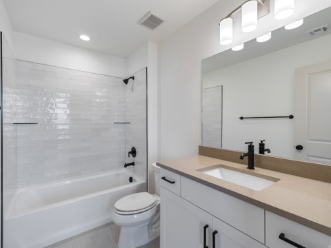Tiny photo for 2292 E ARENA ROJA DR, Washington, UT 84780 (MLS # 2137402)