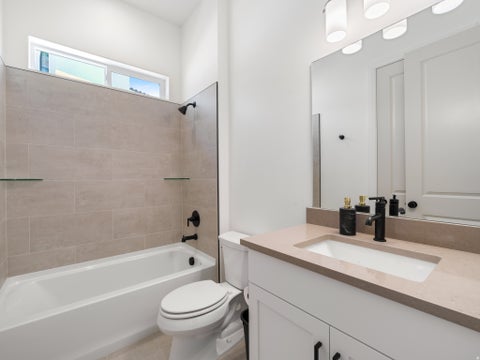 Tiny photo for 2292 E ARENA ROJA DR, Washington, UT 84780 (MLS # 2137402)