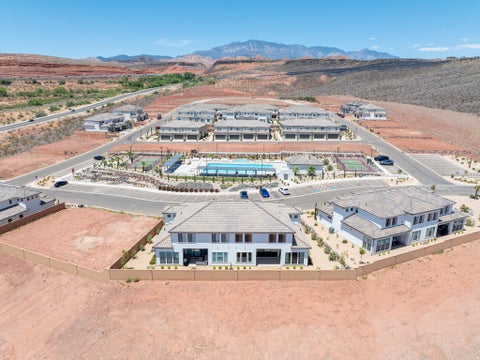 Tiny photo for 2292 E ARENA ROJA DR, Washington, UT 84780 (MLS # 2137402)