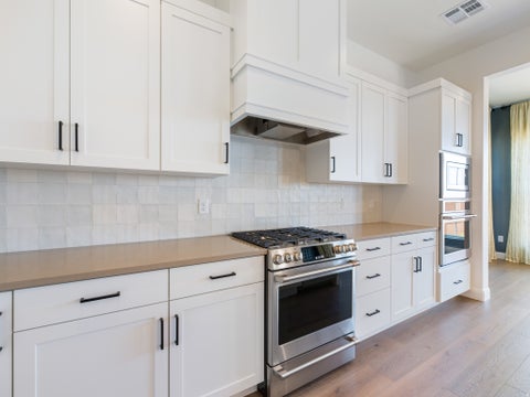 Tiny photo for 2292 E ARENA ROJA DR, Washington, UT 84780 (MLS # 2137402)