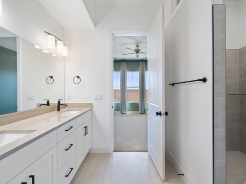Tiny photo for 2292 E ARENA ROJA DR, Washington, UT 84780 (MLS # 2137402)