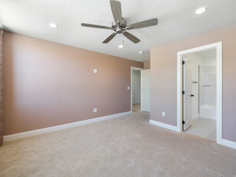 Tiny photo for 2292 E ARENA ROJA DR, Washington, UT 84780 (MLS # 2137402)