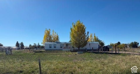 Photo of 480 E 100 N, Elmo, UT 84521 (MLS # 2192795)