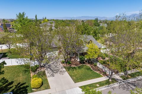 Tiny photo for 5544 W VENETIA ST, Herriman, UT 84096 (MLS # 2158683)