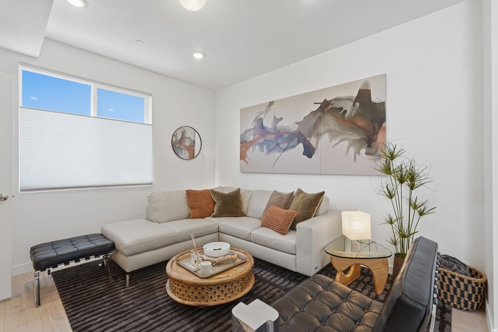 Photo of 1146 S REDWOOD RD W #A101, Salt Lake City, UT 84104 (MLS # 2144746)