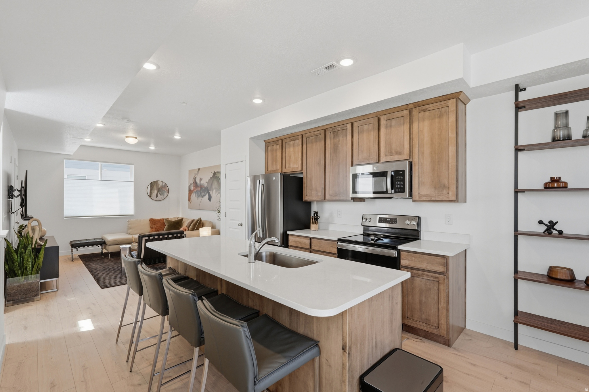 DAWSON PLACE - Residential