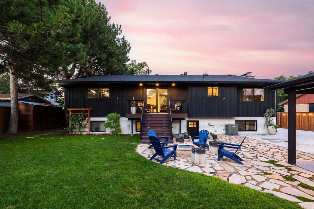 Photo of 5586 S JESSIEO WAY, Salt Lake City, UT 84123 (MLS # 2162084)