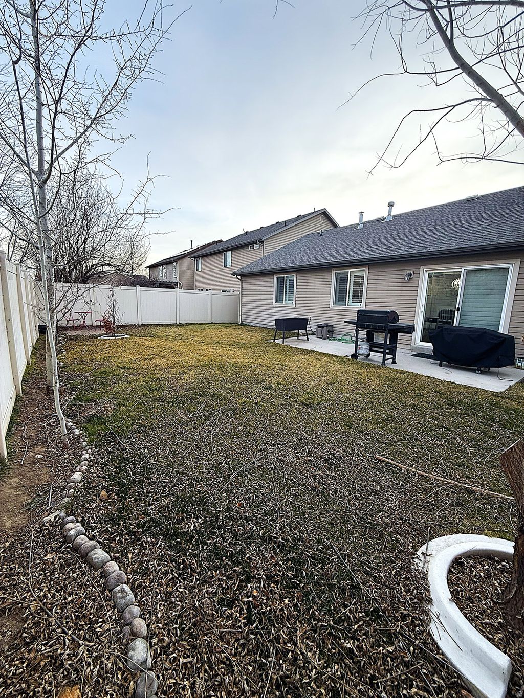 Photo of 1042 N SKIPTON DR, North Salt Lake, UT 84054 (MLS # 2140691)