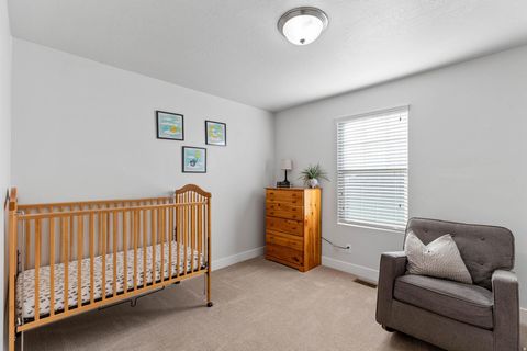 Tiny photo for 1540 E PRIMROSE LN, Layton, UT 84040 (MLS # 2134304)