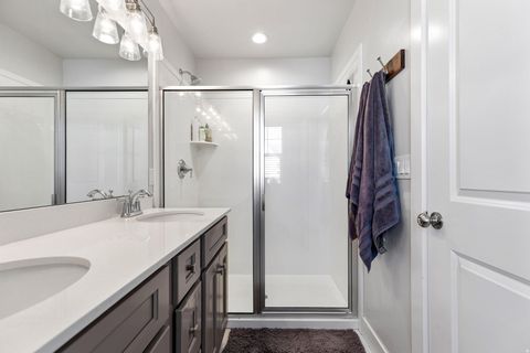 Tiny photo for 1540 E PRIMROSE LN, Layton, UT 84040 (MLS # 2134304)