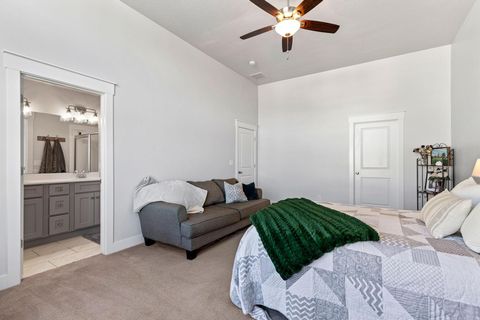 Tiny photo for 1540 E PRIMROSE LN, Layton, UT 84040 (MLS # 2134304)