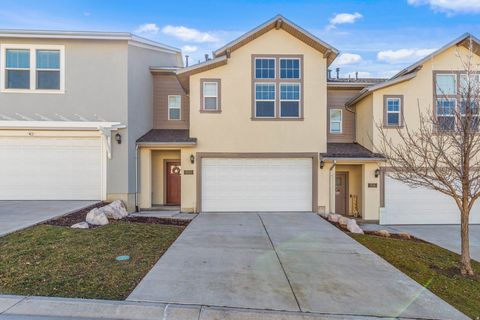 Tiny photo for 1540 E PRIMROSE LN, Layton, UT 84040 (MLS # 2134304)