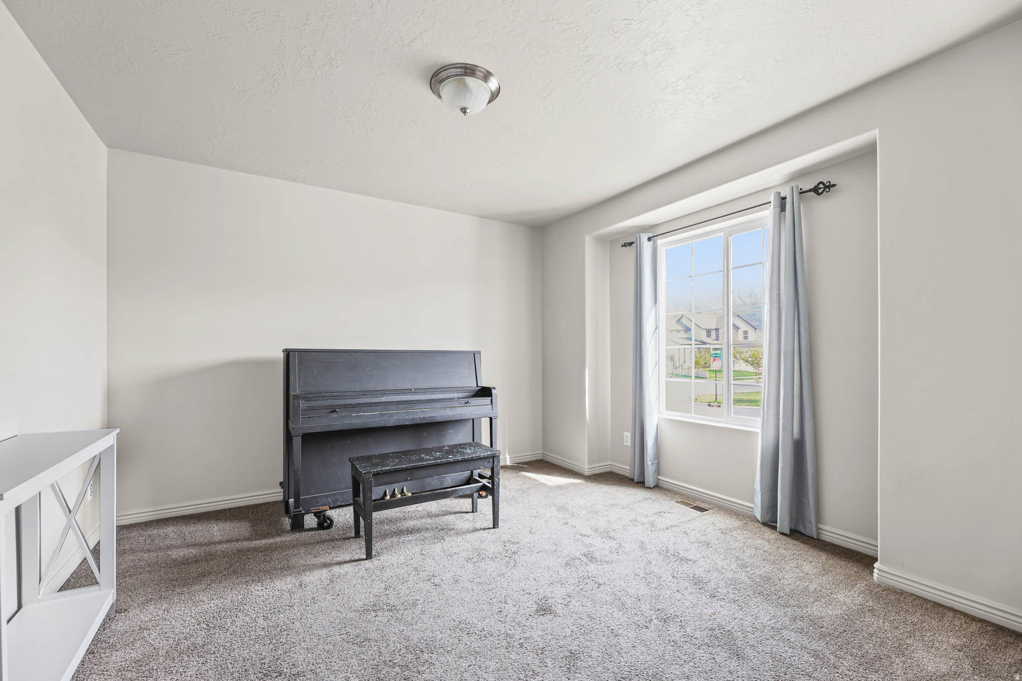 SUMMIT RIDGE - Residential